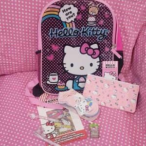 NWT HELLO KITTY BUNDLE  School